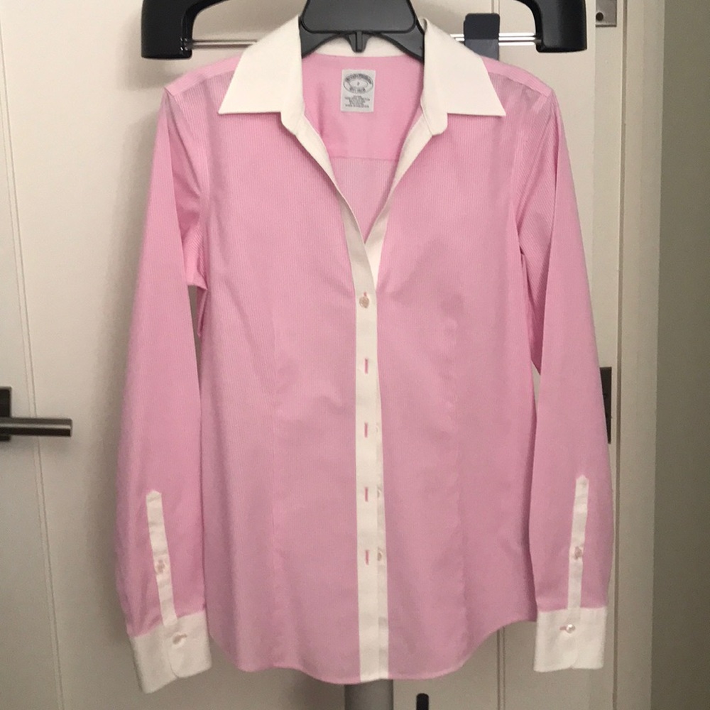 Brooks Brothers pink fitted collared shirt size 2